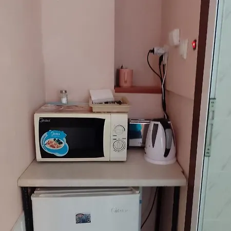 Center And Apartment *