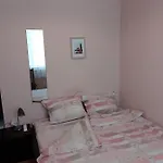 Lejlighed Center And *